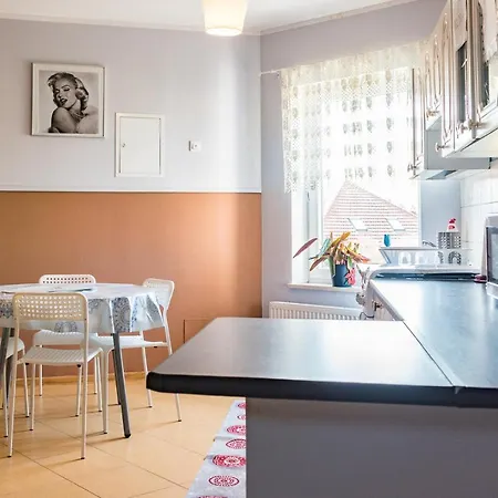 Na Fali Goscinne Nocleg ze śniadaniem Łeba