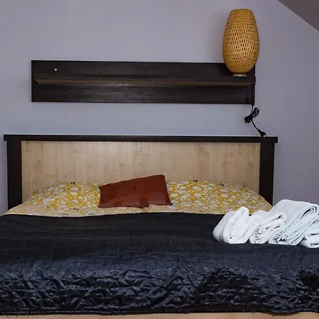 Na Fali Goscinne Bed & Breakfast *