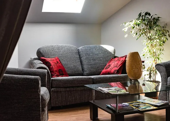 Na Fali Goscinne 住宿加早餐酒店