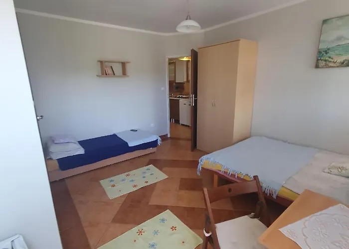 Na Fali Goscinne 住宿加早餐酒店